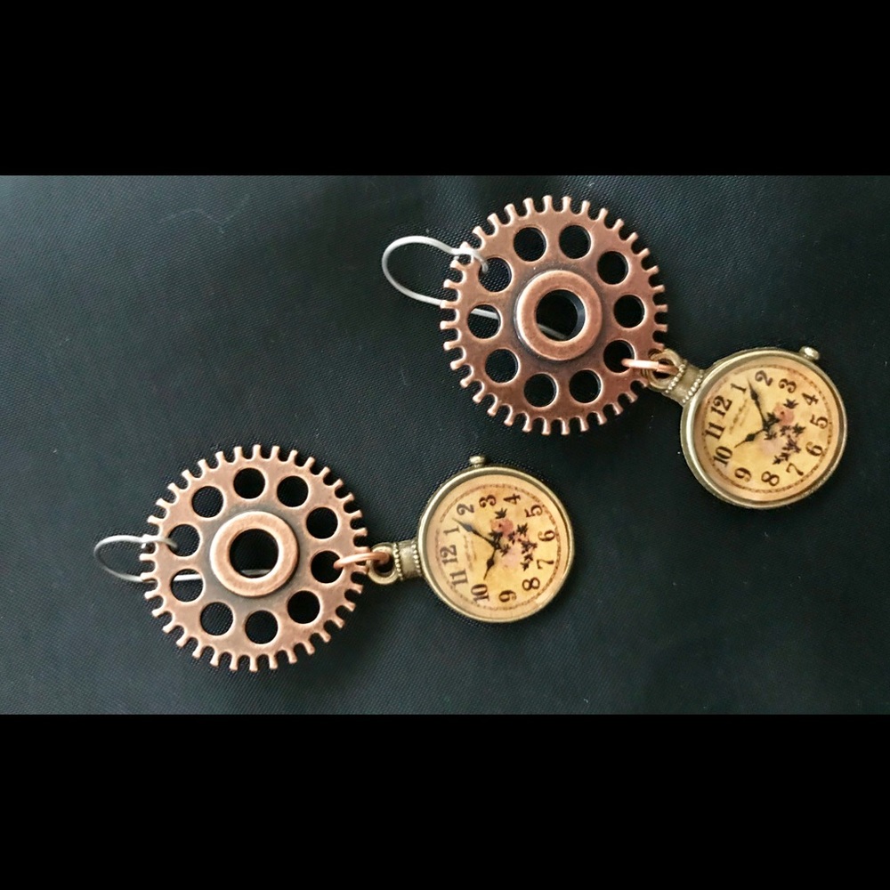 Earings
